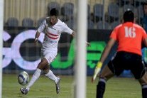 مصر المقاصة يحافظ على الصدارة بتعادله مع الزمالك