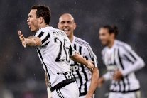 يوفنتوس يكرس عقدة لاتسيو ويقصيه من ربع النهائي