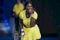 سيرينا وليامس لمعادلة رقم غراف وكيربر للقب أول