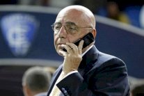 ميلان يدافع عن غالياني بعد اتهامات التهرب الضريبي