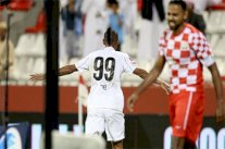 الأهلي يعيد الفارق مع العين إلى 3 نقاط وتعادل بني ياس والشعب