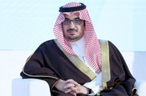الأمير نواف: والدي خيّرني بين الدراسة أو العمل في موقف سيارات!