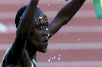 الاثيوبي تسفاي يحرز المركز الأول في ماراثون دبي