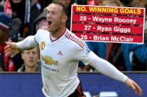 هدف روني في ليفربول يمنحه رقم قياسي جديد