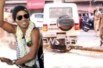 رونالدينيو ينجو من الموت خلال زيارته للهند ! 