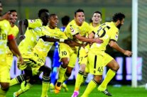 الوصل يفك عقدته أمام النصر وبني ياس يهزم الفجيرة