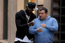 رايولا: إيطاليا ليست مستعدة لامتلاك لاعب أسود مثل بالوتيلي