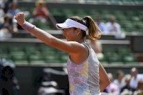 موغوروتسا ورادفانسكا وكيز وشفيدوفا إلى ثمن نهائي بكين