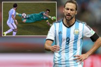 هيغواين يرد على الأرجنتينيين ويؤكد ثقته بقدراته في التسجيل