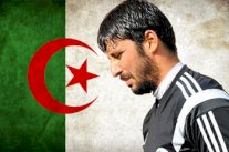 غياب الحارس زماموش عن مباراة الكاميرون يثير جدلا في الجزائر
