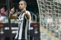 تهنئة بن عطية لبوغبا تثير غضب جماهير يوفنتوس بشدة