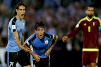 صدارة الأوروغواي في خطر والبرازيل لمواصلة انتفاضتها