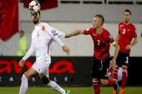 لاتهامه بعدم الانتماء لبلاده... بيكيه يعلن اعتزاله اللعب دولياً!