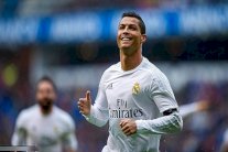 ريال مدريد يستعد لتمديد عقد رونالدو براتب خيالي