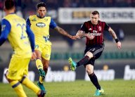  ميلان يقفز الى المركز الثالث وانتر وفيورنتينا يواصلان نتائجهما المتواضعة