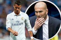 أداء رونالدو وأرقامه مع ريال مدريد يؤكدان وجود أزمة مع زيدان