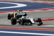 هاميلتون يحرز المركز الأول في جائزة الولايات المتحدة الكبرى