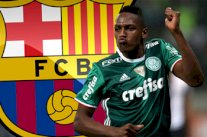 وكيل أعمال الكولومبي ياري مينا يؤكد توقيعه لإتفاق مع برشلونة