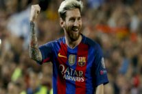 ميسي مع إنريكي أفضل