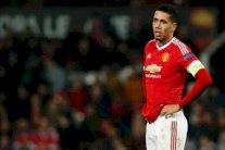 مورينيو يُحمّل كريس سمولينغ مسؤولية فضيحة تشيلسي