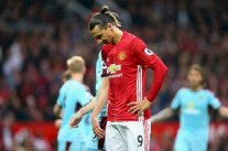 إبراهيموفيتش يبلغ المباراة السادسة دون أهداف مع مانشستر يونايتد