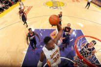 دالاس يضع حداً لسلسلة هزائمه وفوز ثالث على التوالي لليكرز