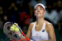 كيربر مستمرة في صدارة تصنيف المحترفات