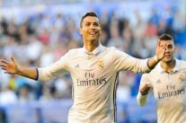 كريستيانو رونالدو مستمر في ريال مدريد حتى 2021