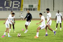 العين يستضيف الشباب في 