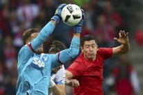 بايرن يكتفي بالتعادل مع هوفنهايم وسوبر هاتريك لأوباميانغ