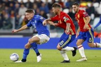 إسبانيا وإيطاليا مرشحتان للاستمرار في الصدارة