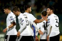 مولر يستغرب مغزي مواجهة