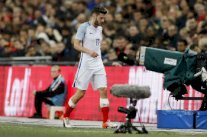 إصابة لالانا مع منتخب إنكلترا تثير ذعر وقلق جماهير ليفربول