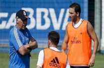 أنشيلوتي يكشف: لم أُرد رحيل هيغواين عن ريال مدريد ولكن!