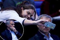 مباراة تنس تجمع بين مورينيو وبيكيه في لندن