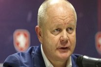 استقالة مدرب النروج من منصبه