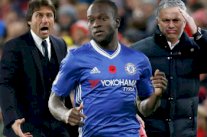 مدرب تشلسي يستهجن