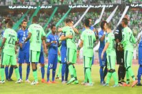 قمة بين الأهلي والهلال في الدوري السعودي