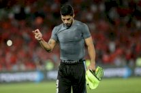 حركة غير أخلاقية من سواريز لجماهير تشيلي قد تكلفه غالياً