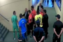 حكم لقاء كولومبيا والأرجنتين يُشعل غضب خاميس رودريغيز