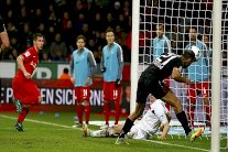 لايبزيغ يواصل مفاجآته وينفرد بالصدارة مؤقتاً