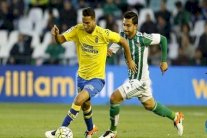 ريال بيتيس يوقف نزيف النقاط في الدوري الإسباني