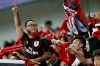 صفقة بيع ميلان إلى المجموعة الصينية 