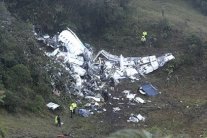 دقيقة صمت قبل مباريات الدوري الفرنسي الثلاثاء والأربعاء