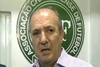 رئيس شابيكوينسي: حلمنا انتهى بعد حادث الطائرة .. ونائبه يعلق على مصير الفريق