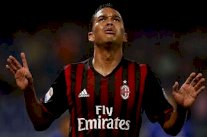 العضلة تحرم ميلان من خدمات باكا الهجومية أمام إمبولي