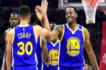 ووريرز وكافالييرز يلقنان كليبرز ونيكس درسين قاسيين