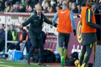 غوارديولا يعتذر عن دخول لاعبيه في مشاجرات مع نجوم تشيلسي