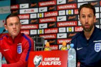 ساوثغيت يؤكد بقاء روني قائداً لمنتخب انكلترا