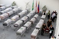 وصول جثامين فريق تشابيكوينسي إلى البرازيل قبيل مراسم التشييع